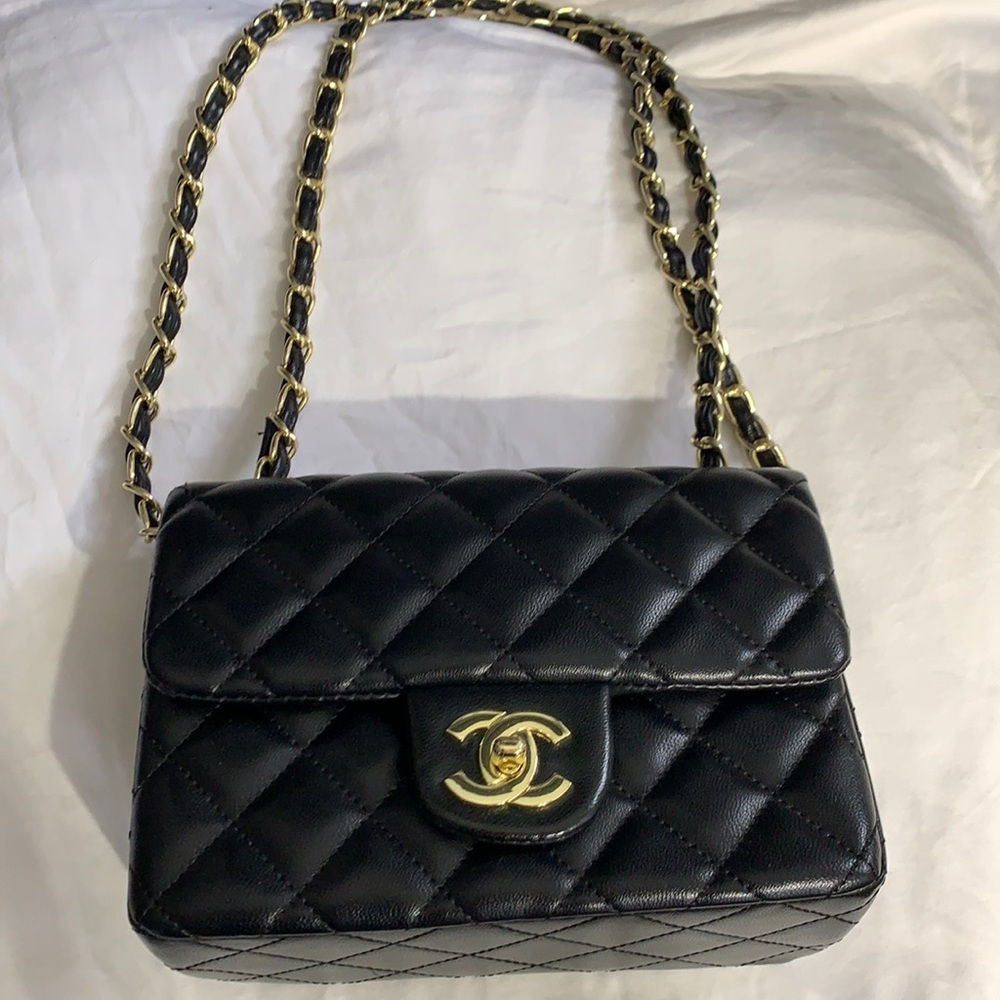 Channel classic knock of great quality